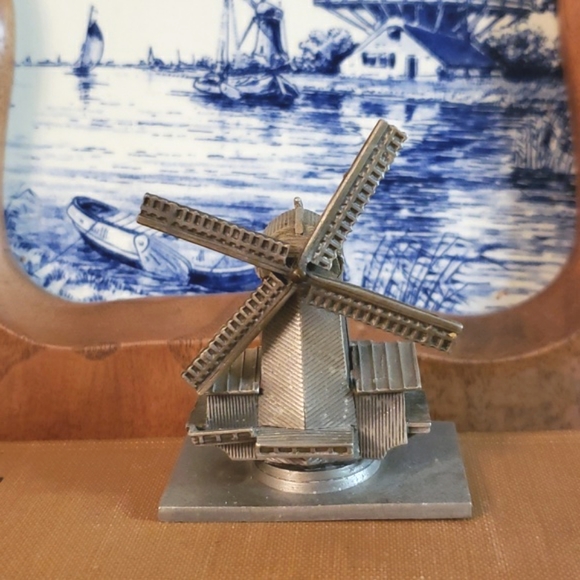 Vintage Pewter Windmill Holland hallmarked - Picture 1 of 9